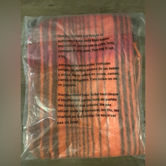 NWT Frye Scarf - Picture 5 of 5